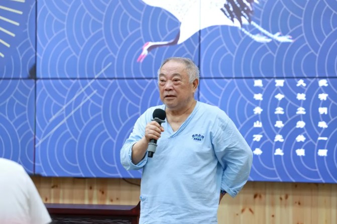 82岁老人的选择：从医院出来后，我在爸妈在线收获了什么？