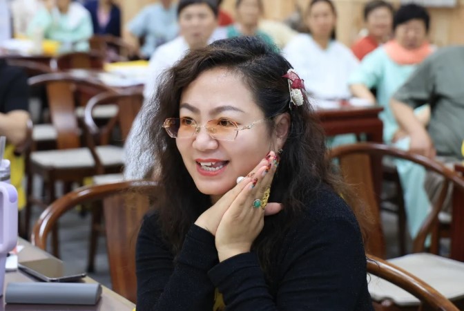 夏天穿秋裤、一咳就百日咳？我在爸妈在线找回了“暖”