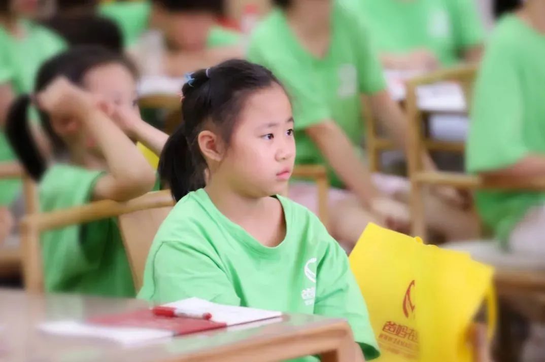 没想到，这是9岁小女孩来爸妈在线学习的收获！