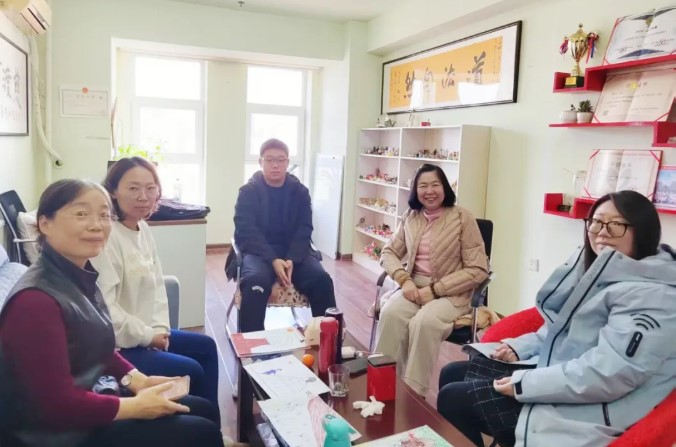 修心明镜，知行合一：辽宁省爸妈在线成员之家的新手咨询师沙龙纪实