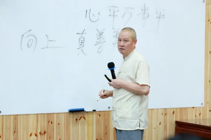 屏幕截图 2026-08-12 111531.jpg